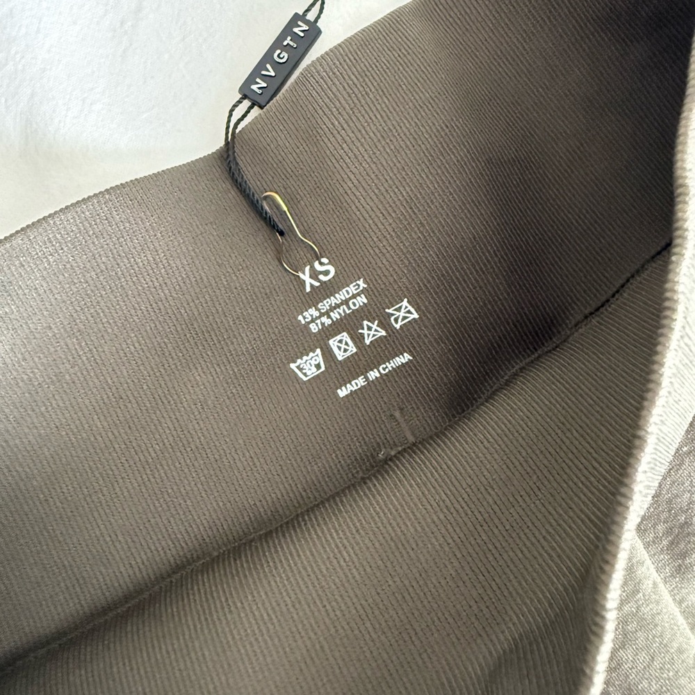 NVGTN Solid Seamless Olive Shorts - Picture 5 of 5